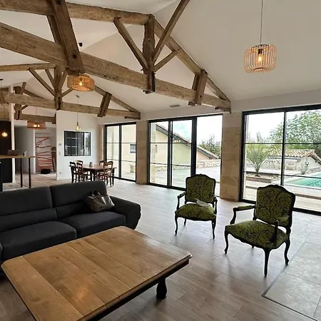 Ancienne Tuilerie Entierement Renovee Avec Piscine Et Vue Sur La Dordogne