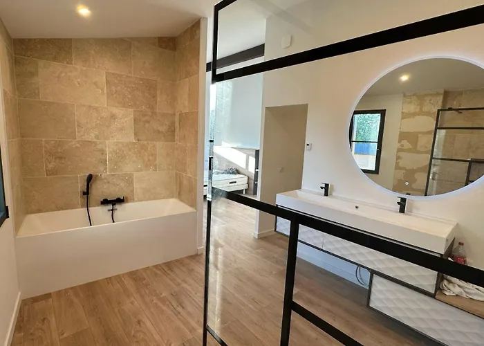 Ancienne Tuilerie Entierement Renovee Avec Piscine Et Vue Sur La Dordogne